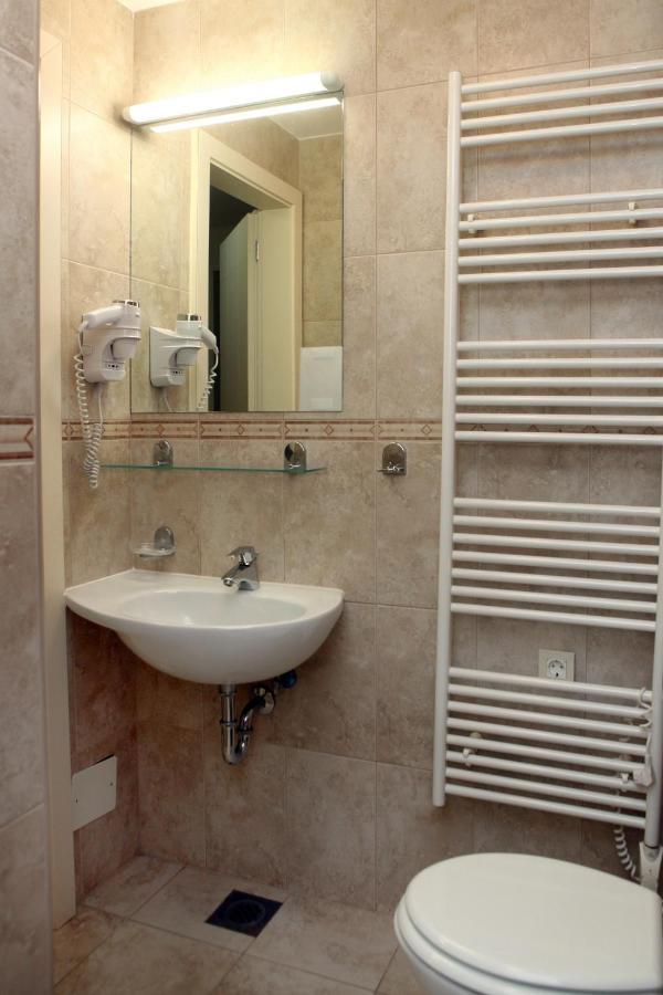 Garbin 711 Marina Portoroz Apartman Kültér fotó