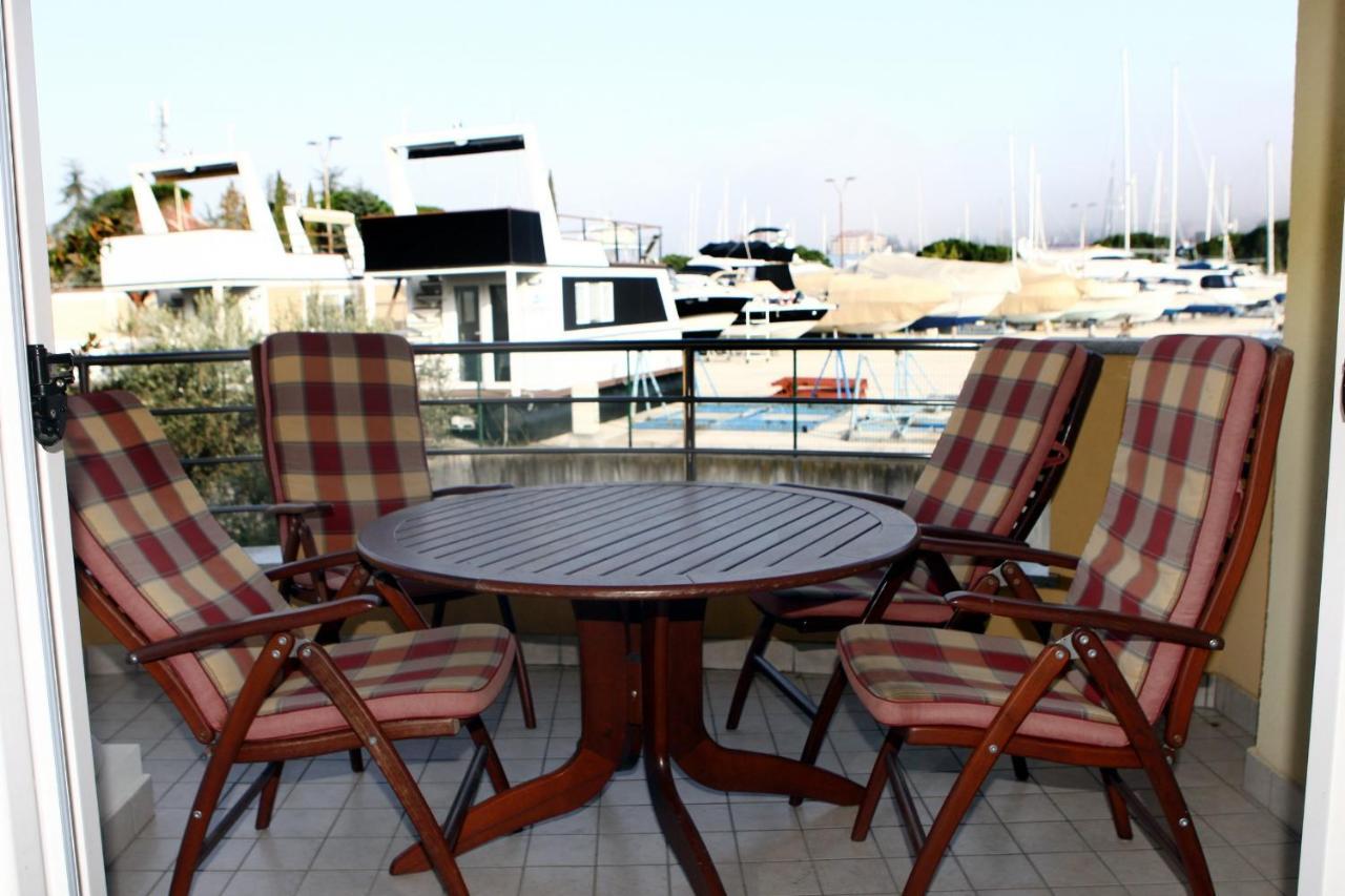 Garbin 711 Marina Portoroz Apartman Kültér fotó